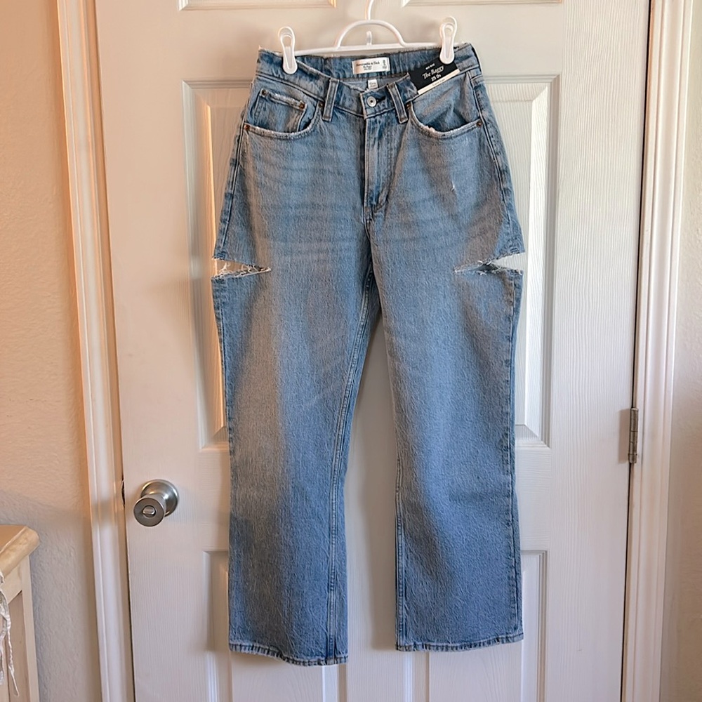 Abercrombie & Fitch baggy jeans
